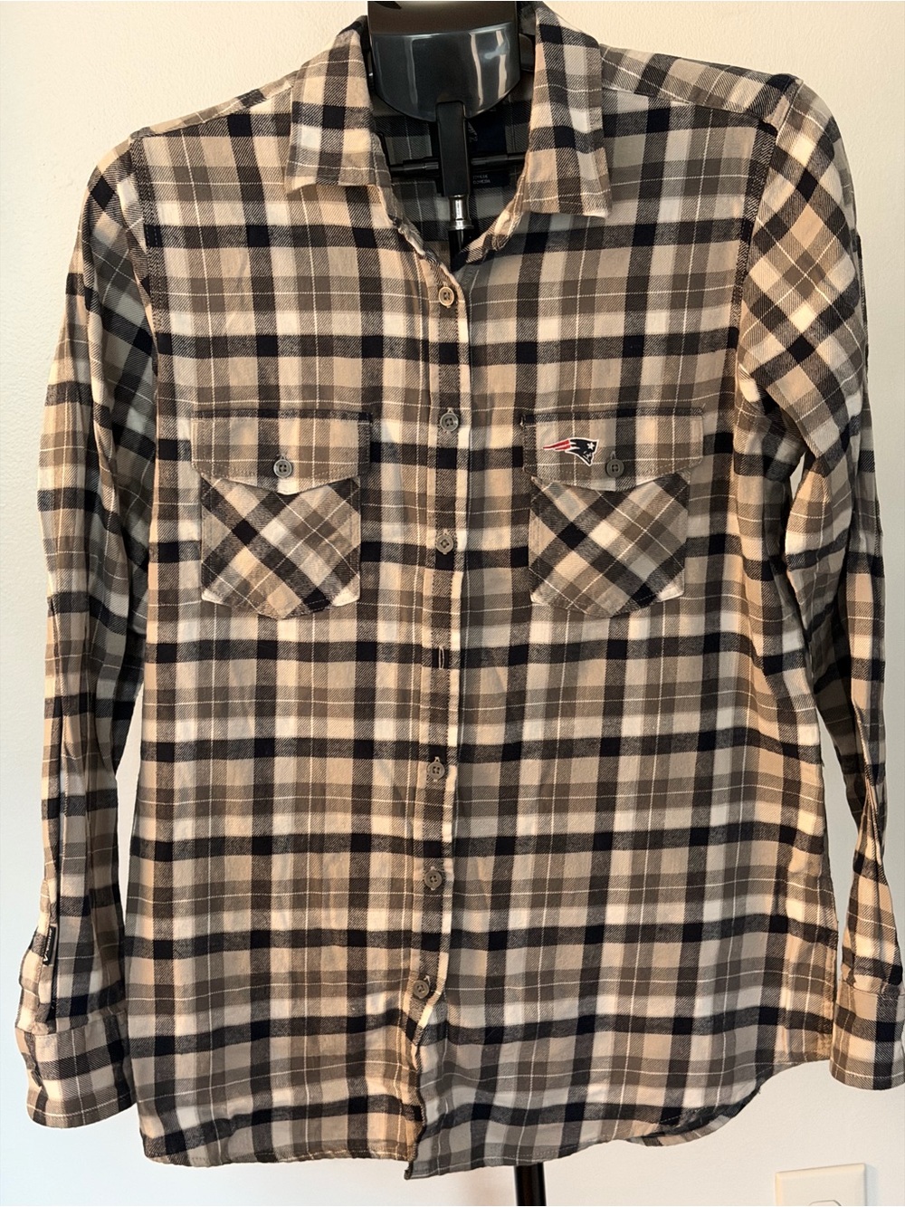 New England Patriots Plaid Flannel Button-Up Shirt - Beige/Black